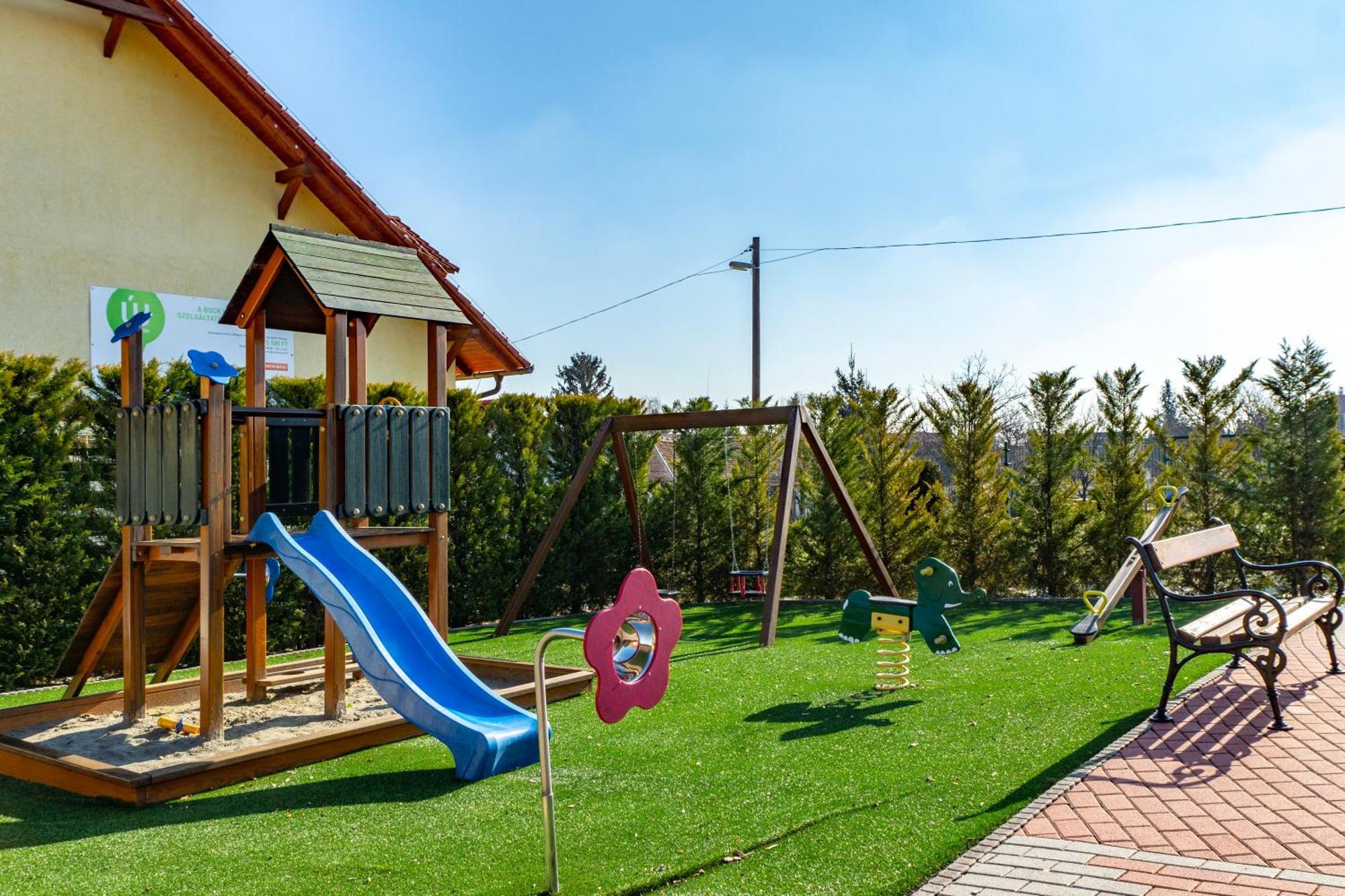 Bock Hotel Ermitage Villany Bagian luar foto