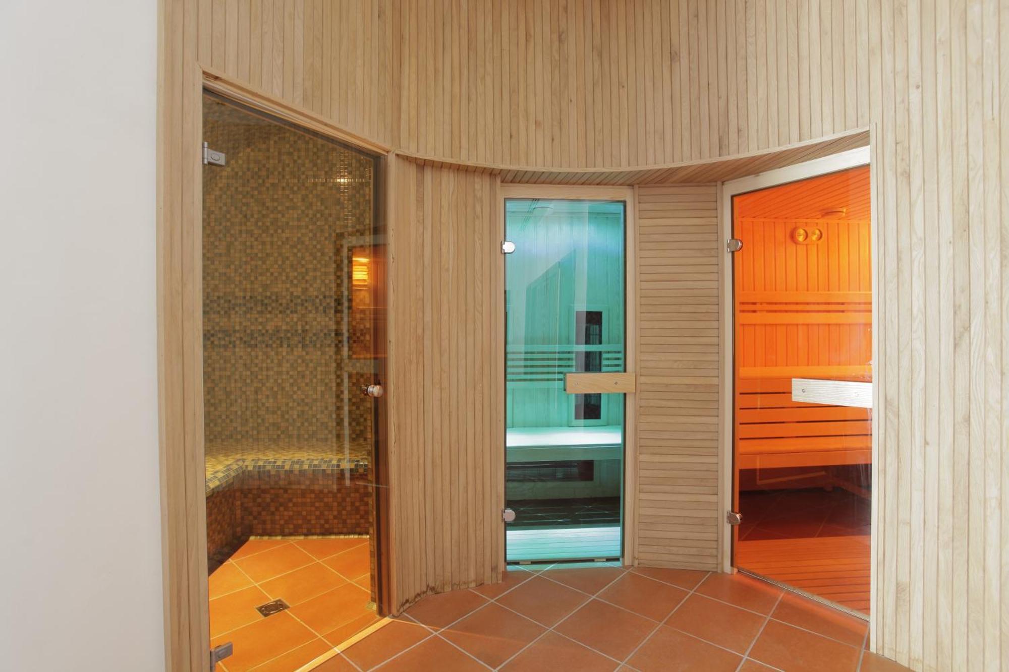 Bock Hotel Ermitage Villany Bagian luar foto